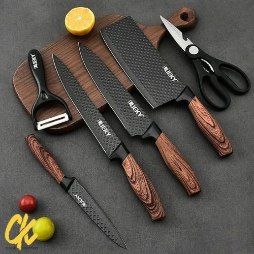 set-de-couteaux-de-cuisine-marron